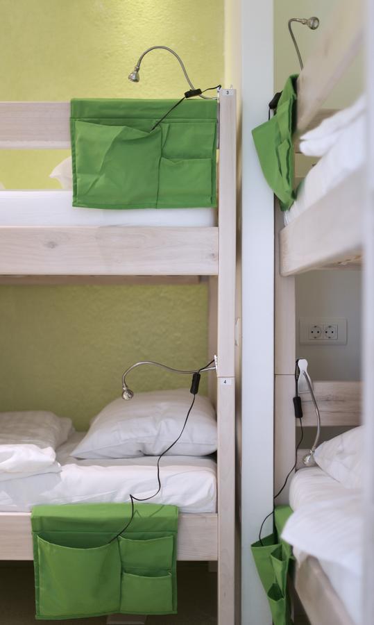Hostel Windward